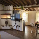 La Mansardina Beccheria Central Apartment 1 Double Bedroom, 1 Sofa Bed